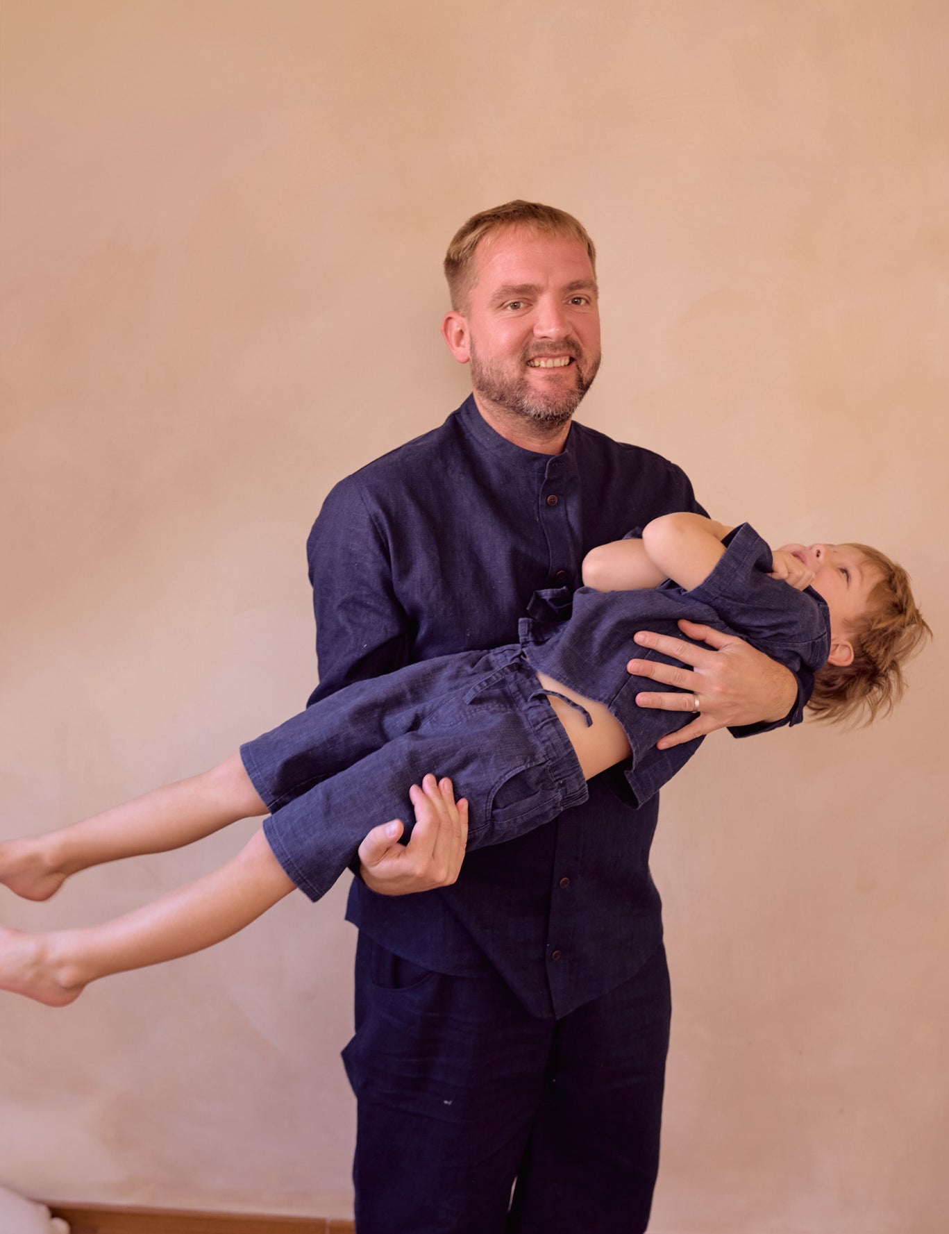 Lněné kraťasy Táta